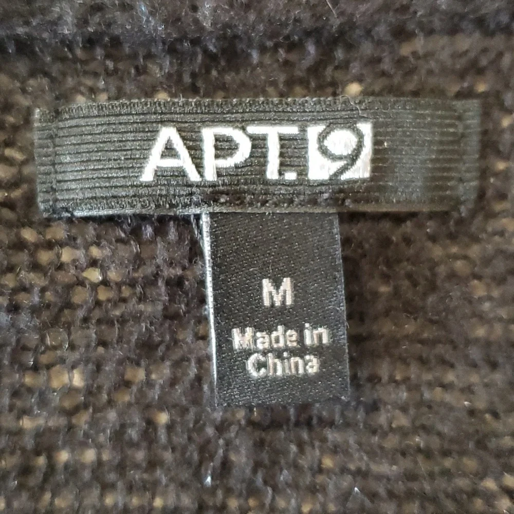 Apt. 9 women's open front cardigan sweater. Size medium. - Picture 3 of 5